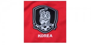 【龙八国际】韩媒：在被问及国家队新帅进展时，韩足协发言人选择避而不谈