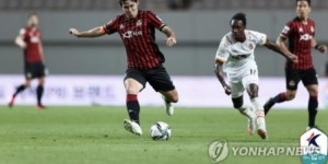 【龙八国际】韩媒：黄贤秀因酒驾被首尔FC开除 另被K联盟禁赛15场