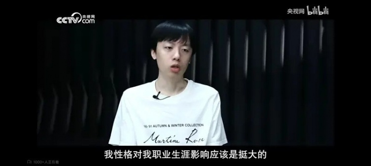 Smlz：我没有JKL那种伟大的性格，队友的失误会影响我的心态